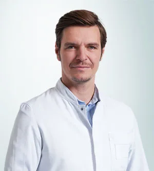 Porträt OA Dr. Vaclav Cink, PhD, MSc, Orthopädie, Unfallchirurgie und Neurochirurgie